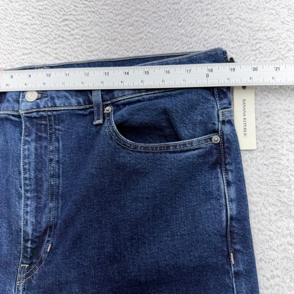 Banana Republic Mens Straight Fit Jeans Blue Medium Wash Denim 33 11311